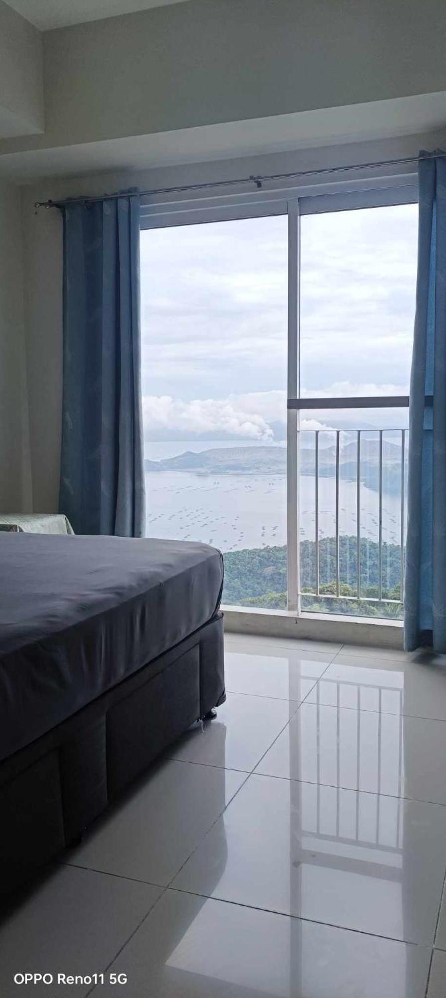 Smdc Tagaytay Taal Lake Condo Cook Netflix No Balcony No Free Parking Tagaytay City Екстериор снимка
