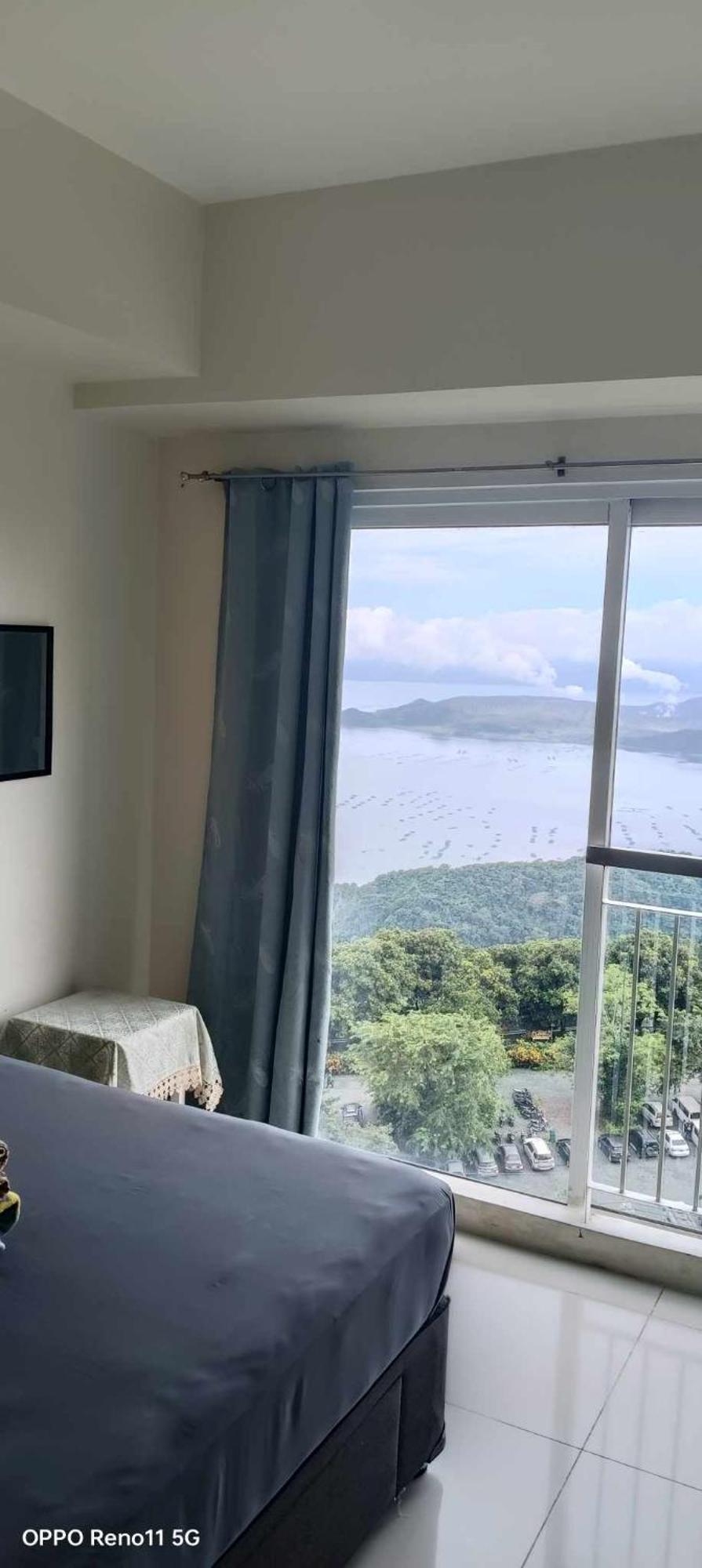 Smdc Tagaytay Taal Lake Condo Cook Netflix No Balcony No Free Parking Tagaytay City Екстериор снимка