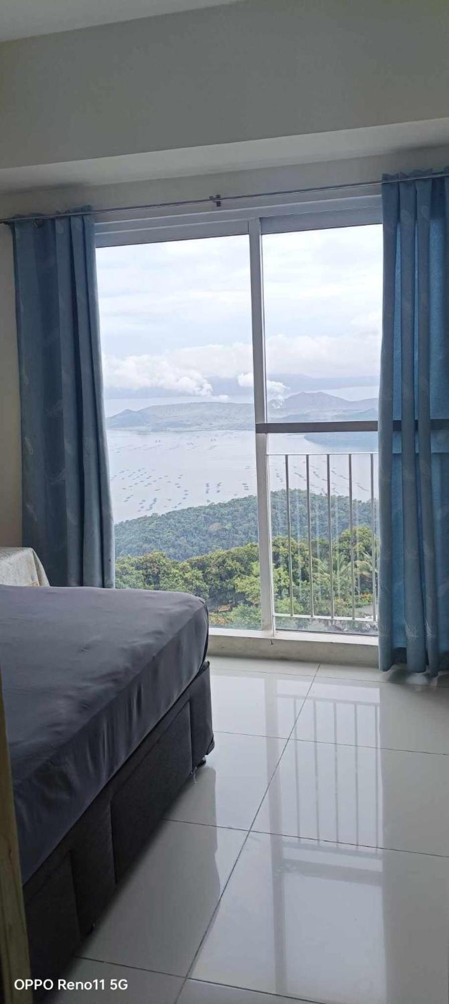 Smdc Tagaytay Taal Lake Condo Cook Netflix No Balcony No Free Parking Tagaytay City Екстериор снимка