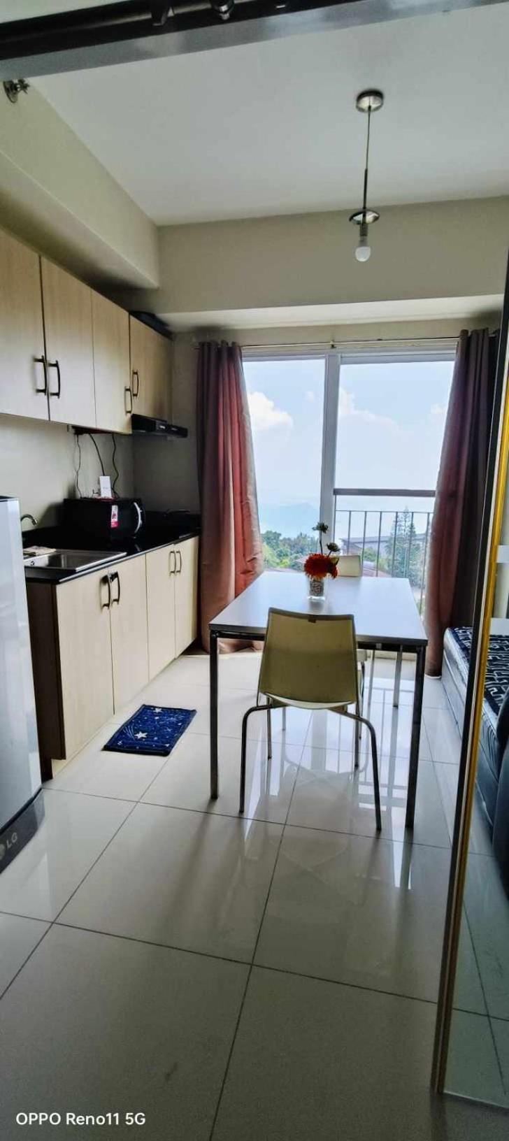 Smdc Tagaytay Taal Lake Condo Cook Netflix No Balcony No Free Parking Tagaytay City Екстериор снимка