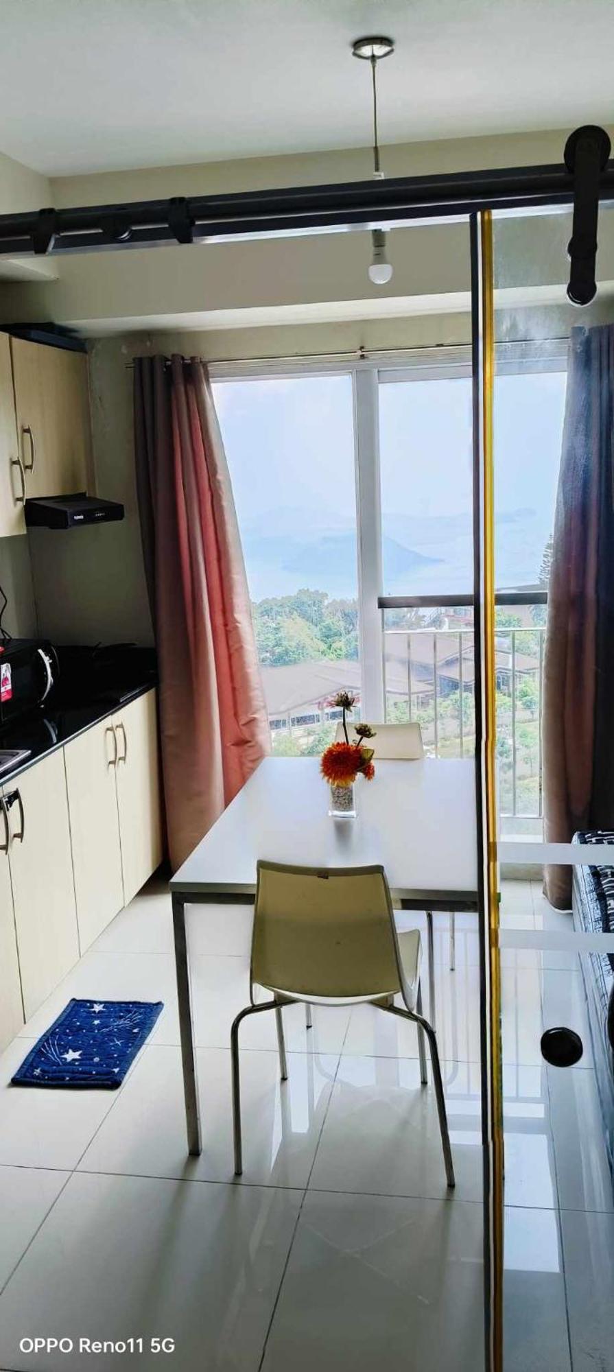 Smdc Tagaytay Taal Lake Condo Cook Netflix No Balcony No Free Parking Tagaytay City Екстериор снимка